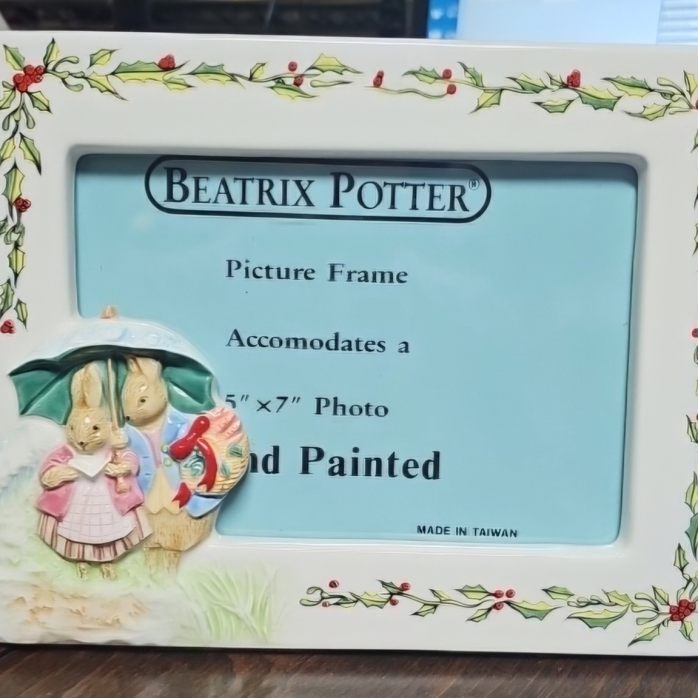 Hand Painted Picture Frame - White and Green
